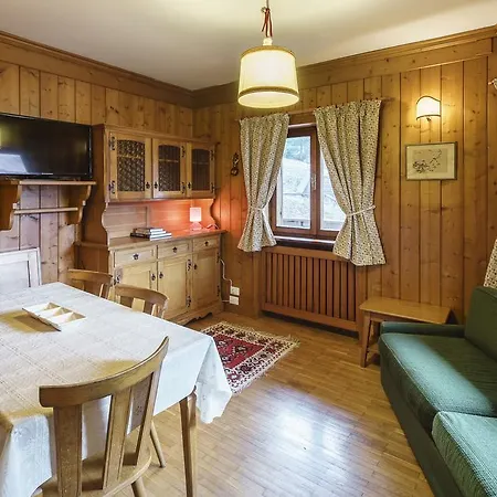 Apartman Il Ginepro - Stayincortina
